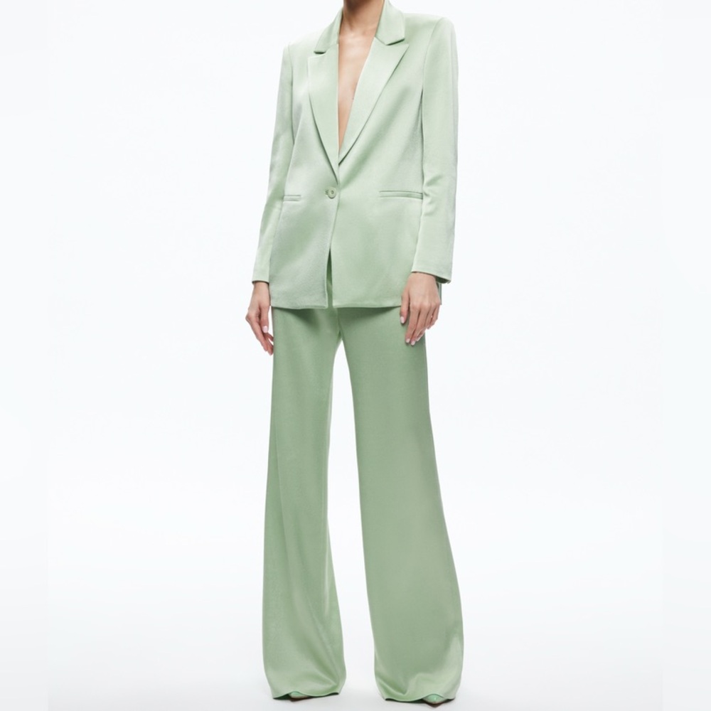 Alice + Olivia Satin Pantsuit Set. Size 2. NWT.